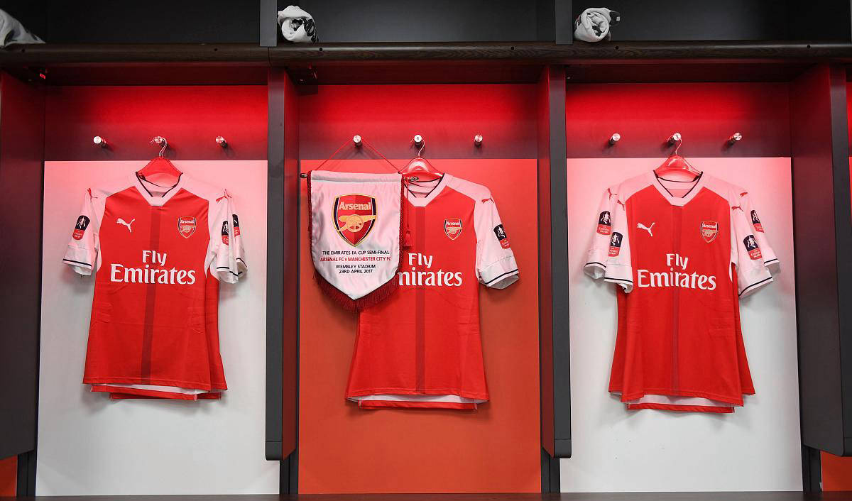 欧冠焦点对决：阿森纳能否轻取巴黎，提前锁定晋级？